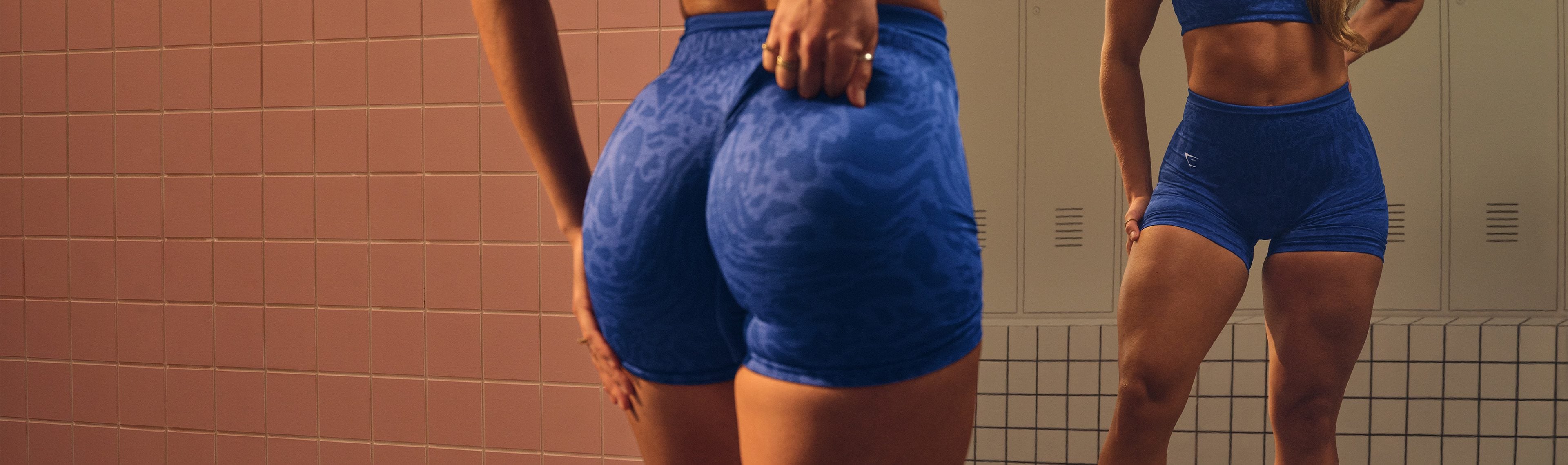 C'EST DONNER DES COUPS DE POUCE